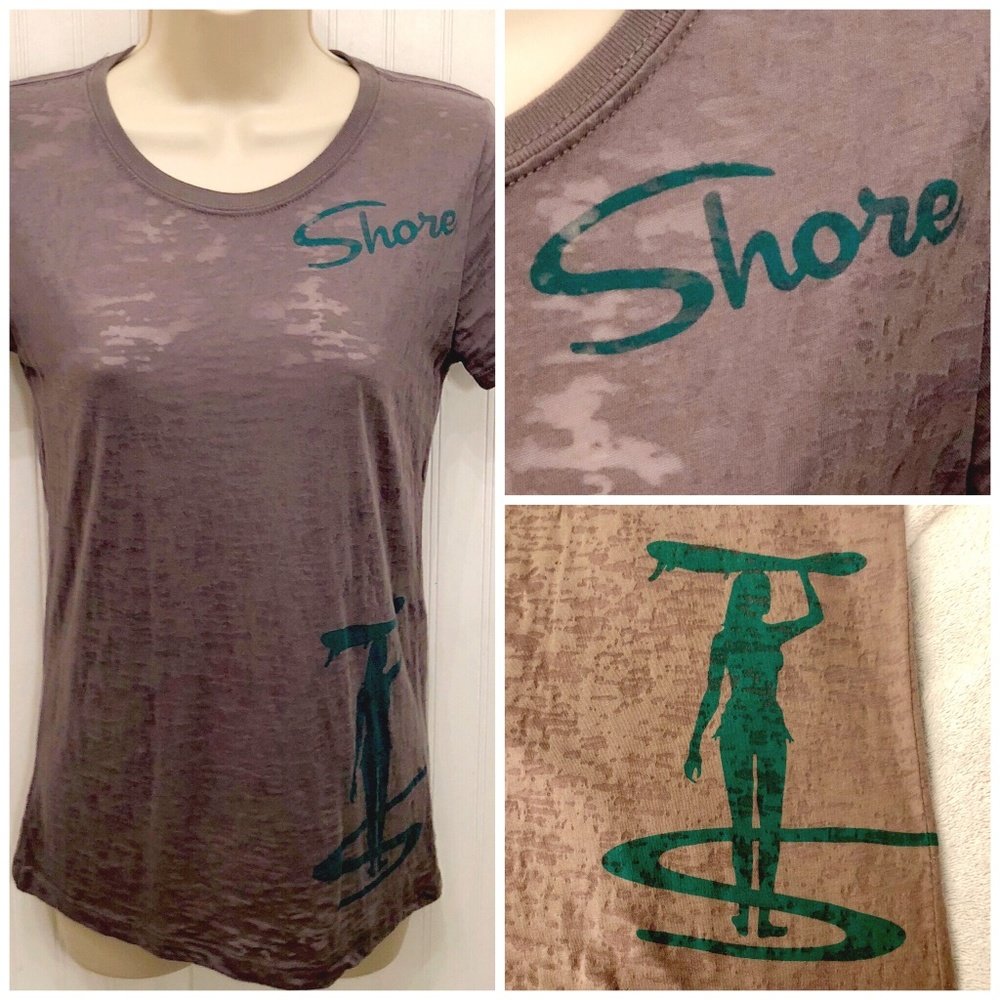EUC Shore Gray Surfer Girl Tee Shirt